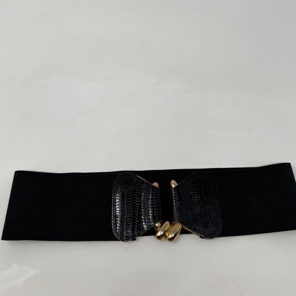 Black Wide Elastic Cinch Belt Gold Interlocking Buckle Faux Reptile Trim